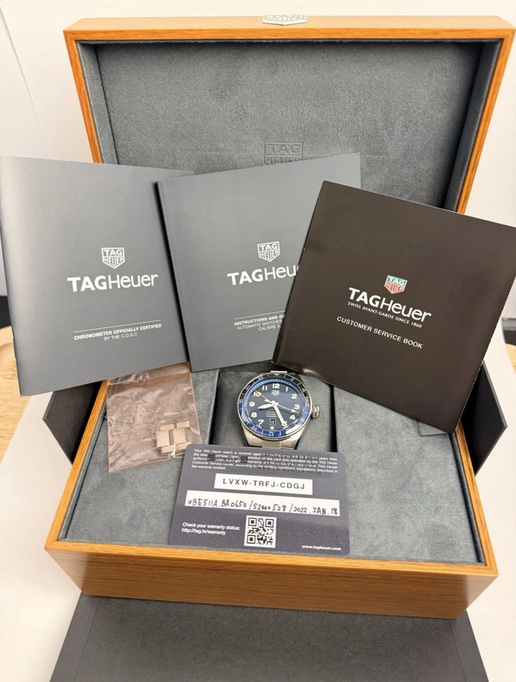 TAG Heuer Autavia GMT 60th Anniversary Blue Dial Batman Bezel Calibre 7 42mm Full Set