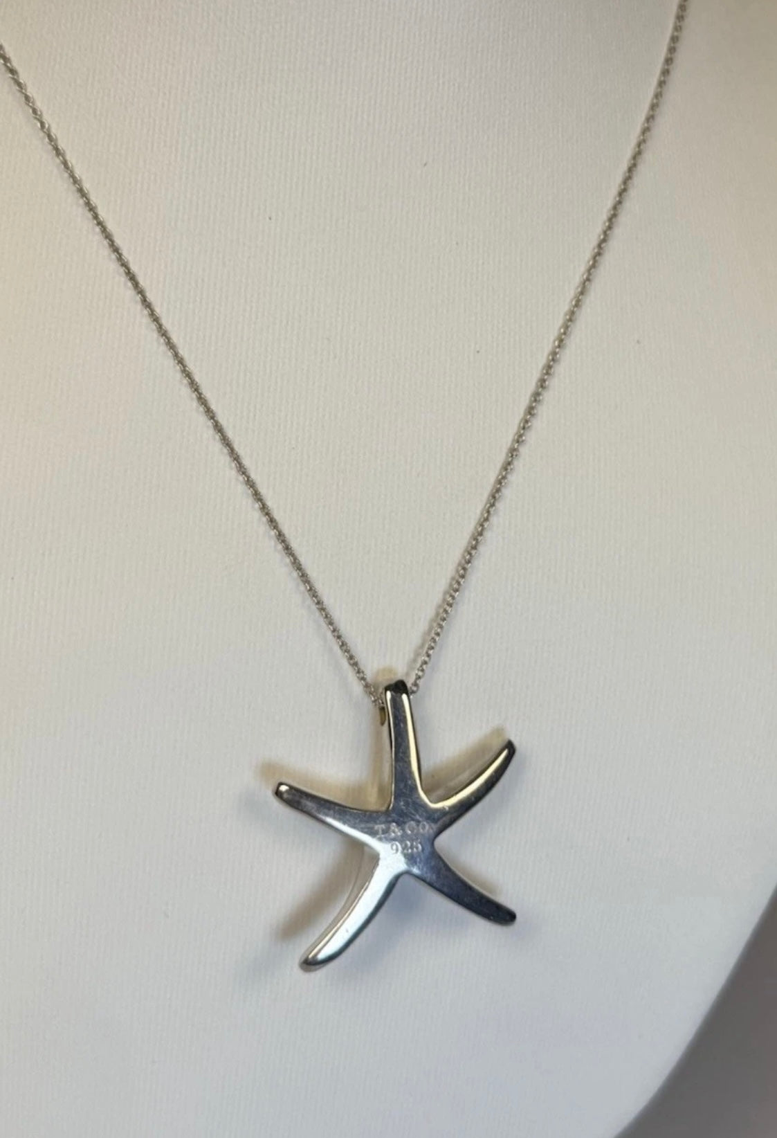 Tiffany & Co Elsa Peretti Starfish Pendant Necklace 16” Sterling Silver 925